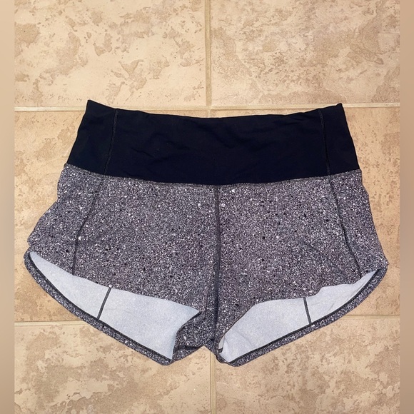 Speed Up Low-Rise Lined Short 2.5" - Picture 1 of 8